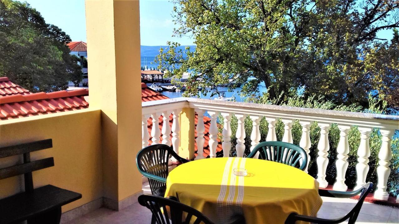 Ferienwohnung Branko Fabijanic Front Row By The Sea Selce Exterior foto