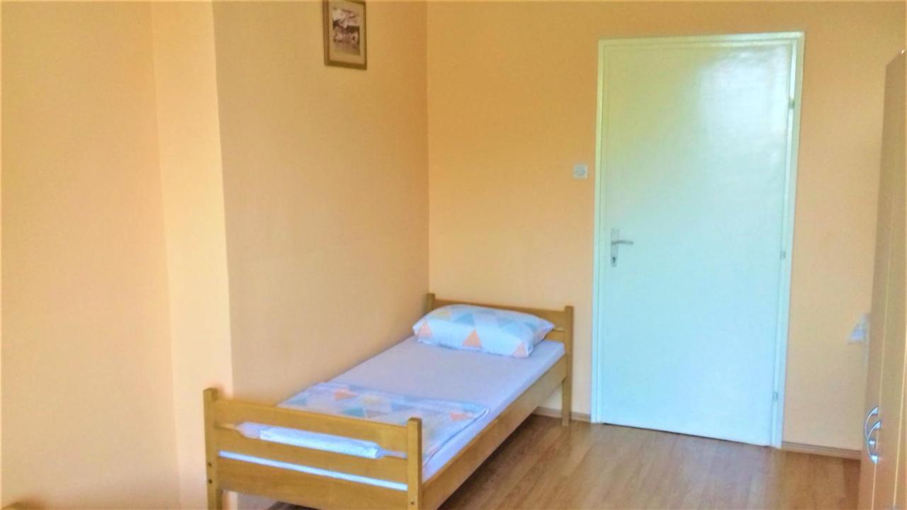 Ferienwohnung Branko Fabijanic Front Row By The Sea Selce Exterior foto