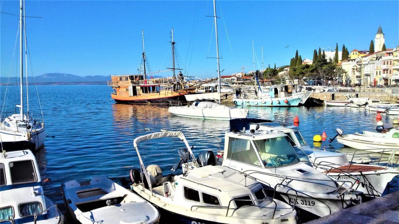 Ferienwohnung Branko Fabijanic Front Row By The Sea Selce Exterior foto
